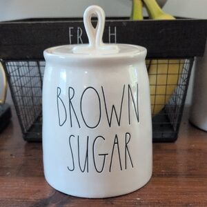RAE DUNN BROWN SUGAR